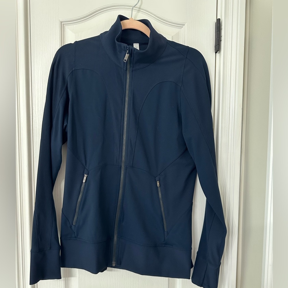 EUC Lululemon Full Zip Jacket. Size 12